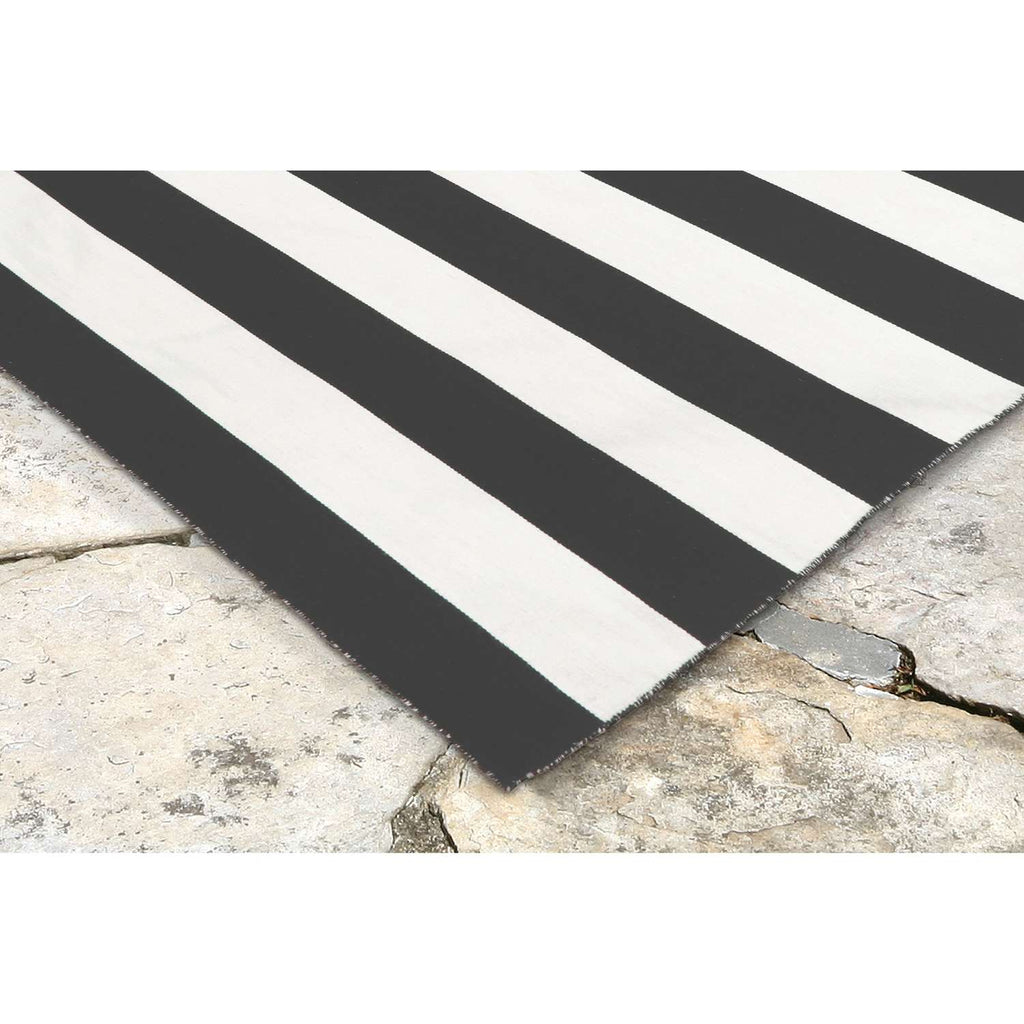  Liora Manne Sorrento 2 Ft. W X 3 Ft. L Black Casual Polyester Rug