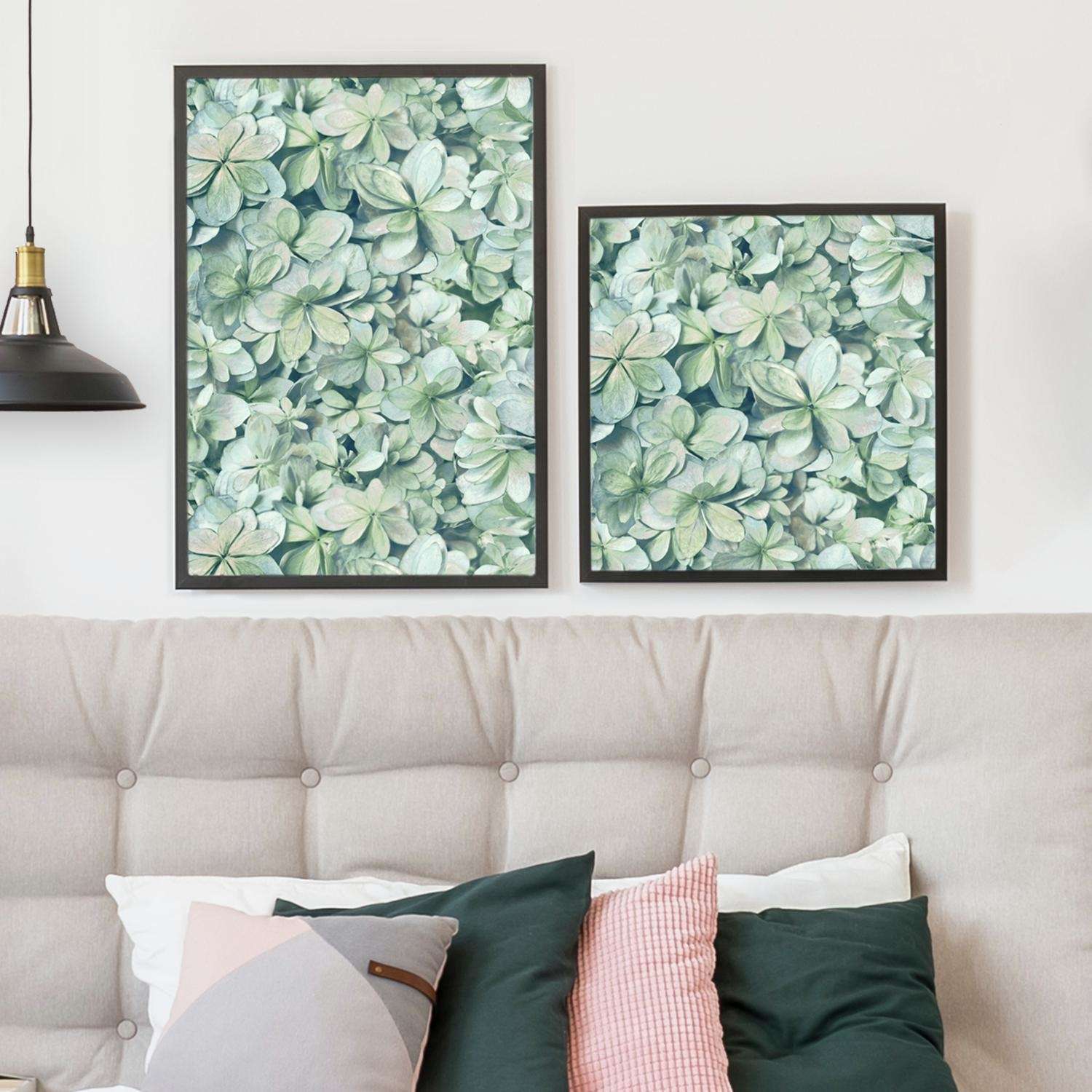  RoomMates 20.5 In. W X 18.86 Ft. L Hydrangea Vinyl Peel And Stick Wallpaper
