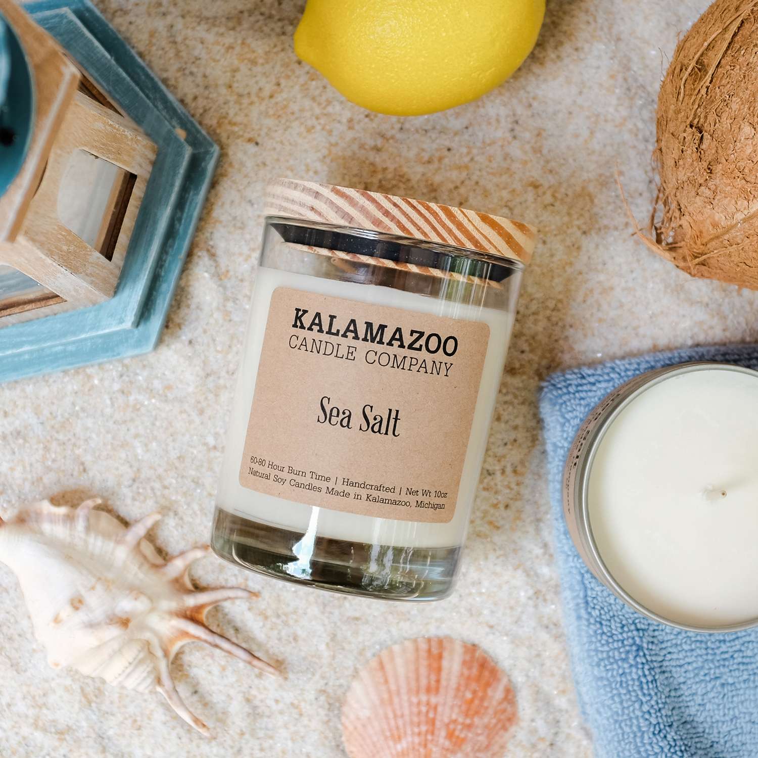  Kalamazoo Candle Company Clear Glass Jar With White Soy Wax, Wood Lid Sea Salt Scent Sea Salt, Clear