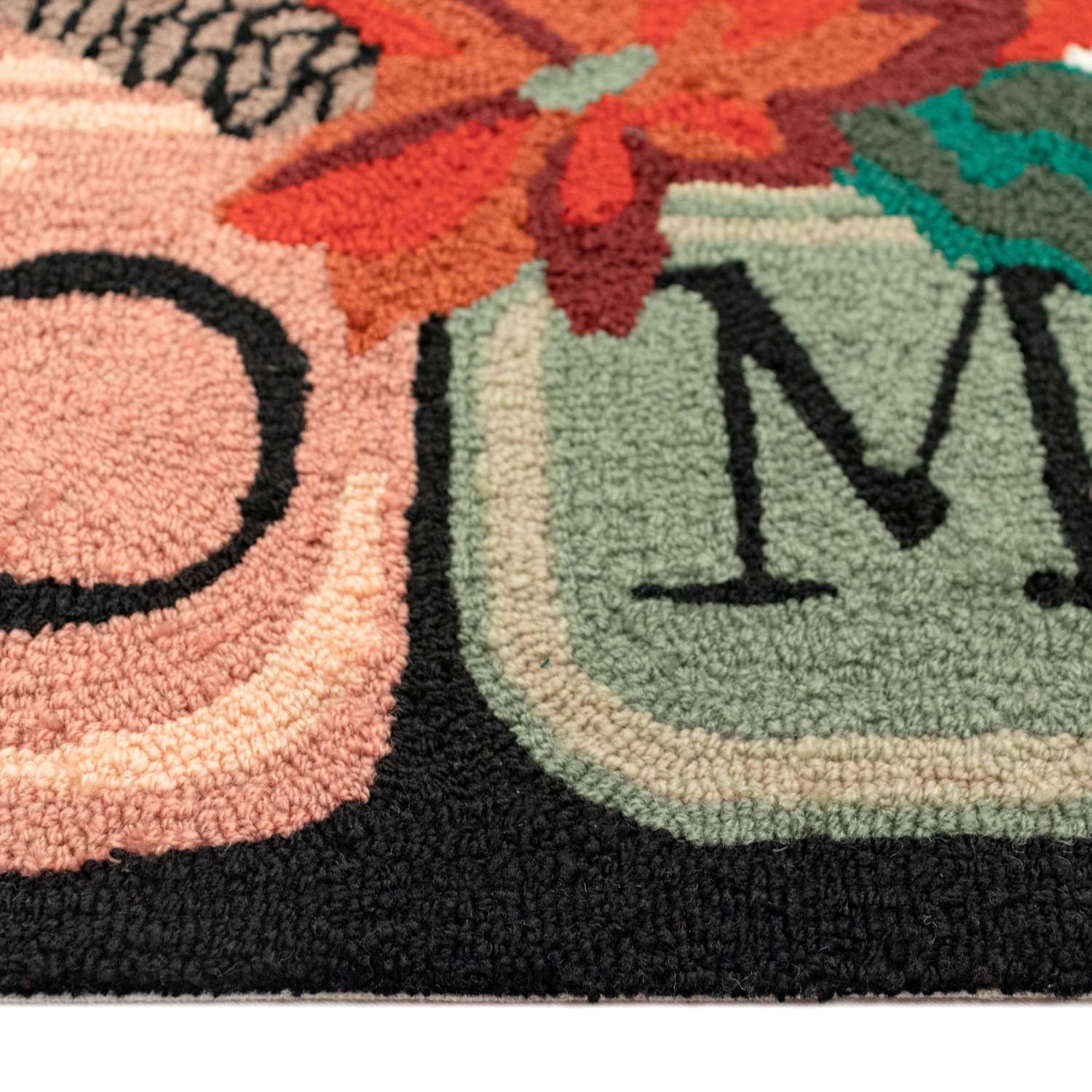  Liora Manne Frontporch 1.67 In. W X 2.5 In. L Black Holiday Home Acrylic/Polyester Rug