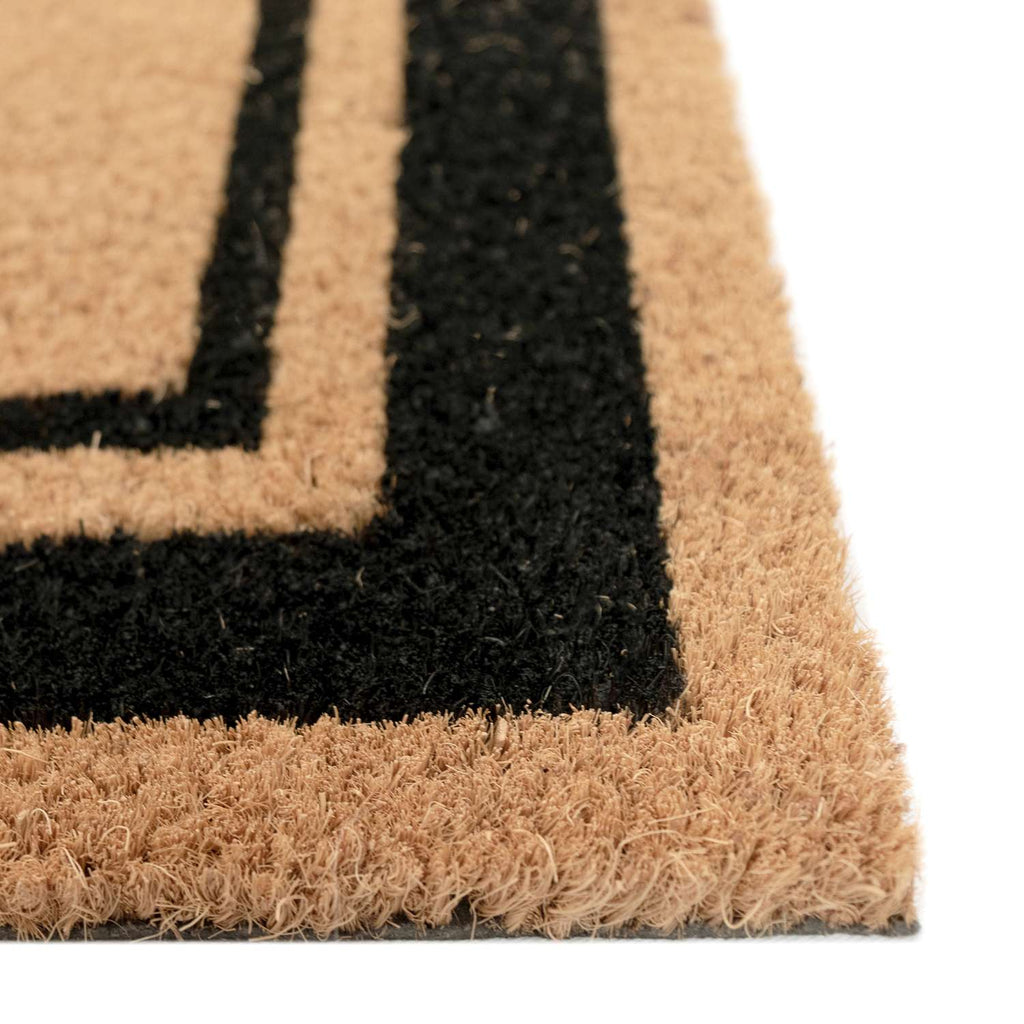  Liora Manne Natura 2 In. W X 3 In. L Black/Natural Novelty Coir Door Mat