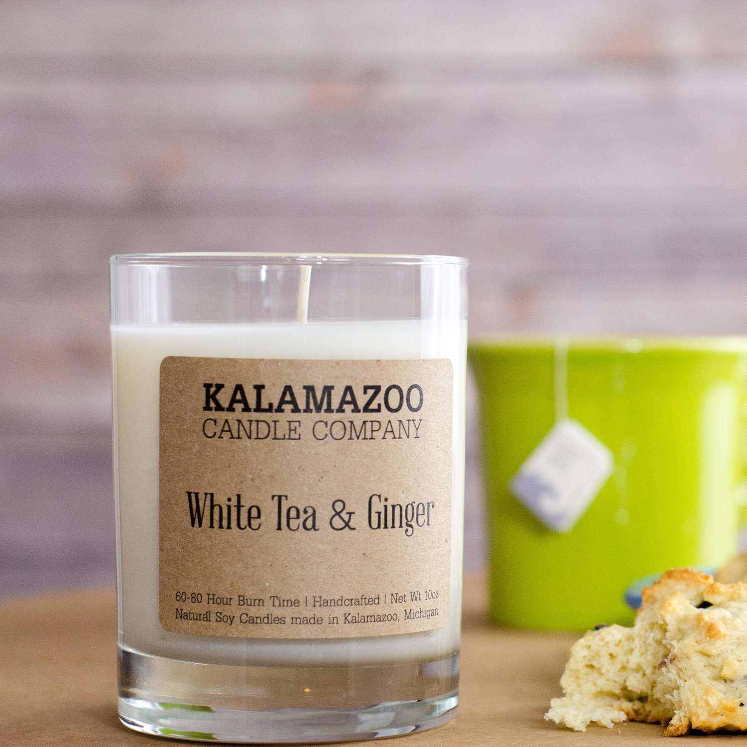  Kalamazoo Candle Company Clear Glass Jar With White Soy Wax, Wood Lid White Tea & Ginger Scent White