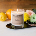  Kalamazoo Candle Company Clear Glass Jar With White Soy Wax, Wood Lid Smitten Scent Smitten, Clear G