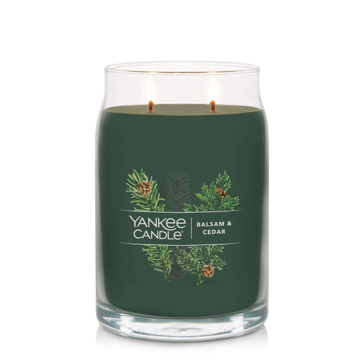  Yankee Candle Signature Green Balsam & Cedar Scent Candle Jar 20 Oz
