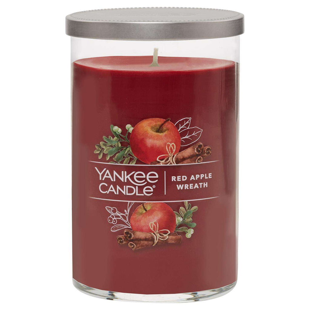  Yankee Candle Signature Red Red Apple Wreath Scent Pillar Candle 14.25 Oz