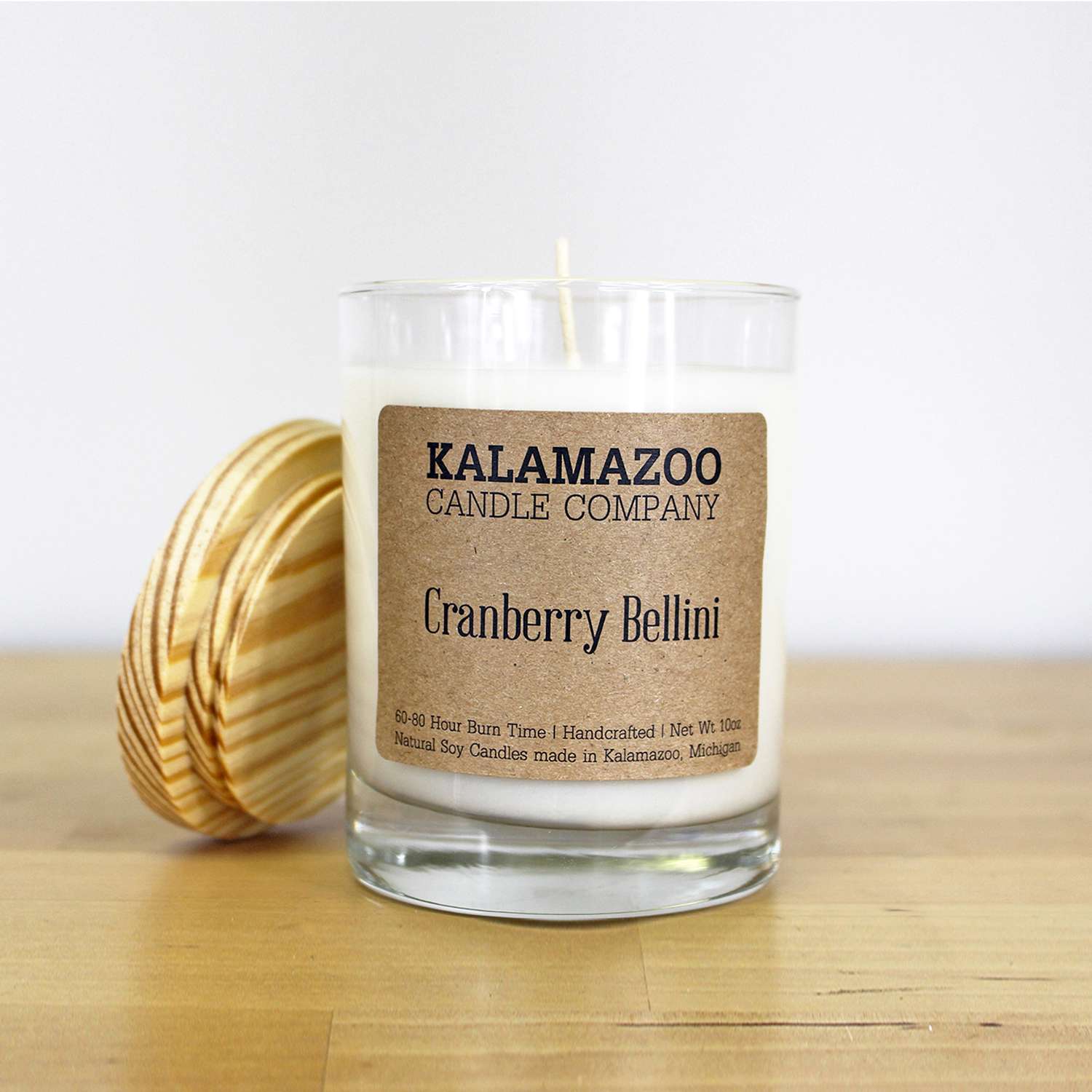  Kalamazoo Candle Company Clear Glass Jar With White Soy Wax, Wood Lid Cranberry Bellini Scent Cranbe
